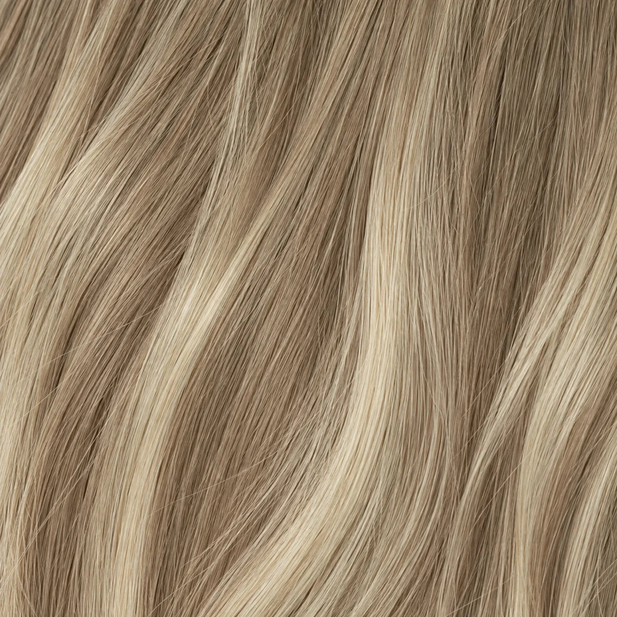 Hairextensions clip in met een onzichtbare en natuurlijke blend